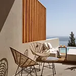 Sall Complex B - Open Plan With Private Pool