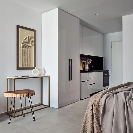 The Sall Complex B - Sea View Suites, By Zantewize Agios Nikolaos (Zakynthos)