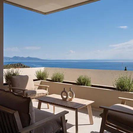The Sall Complex B - Sea View Suites, By Zantewize
