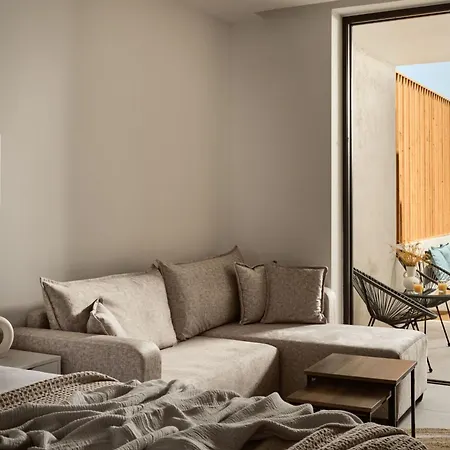 The Sall Complex B - Sea View Suites, By Zantewize אגיוס ניקולאוס